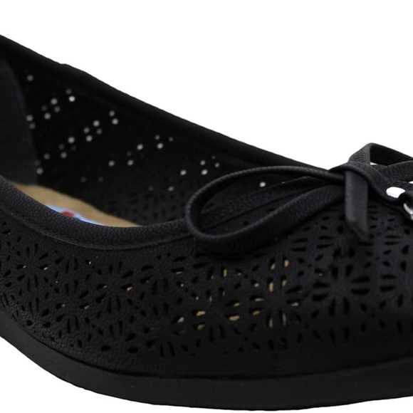 GIANI BERNINI Odeysa slip on black flats size 11 - Picture 2 of 3